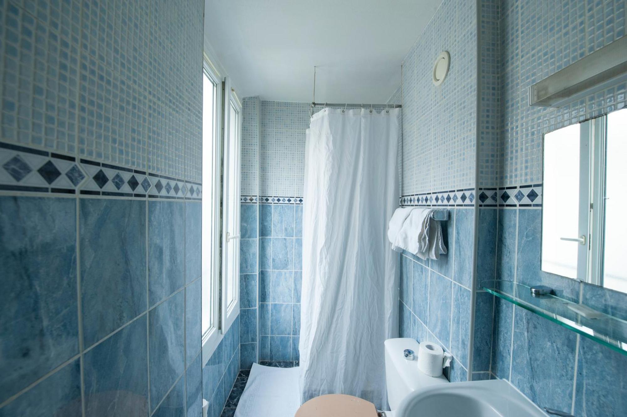 Hotel Du Globe 18 Paryż Pokój zdjęcie
